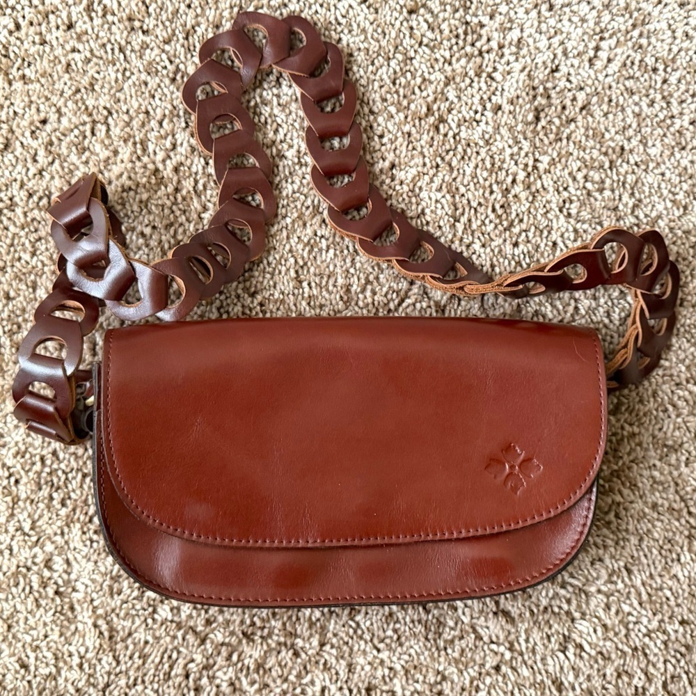 Patricia Nash Chelsea Leather Chain-Link Crossbody Bag – Brown